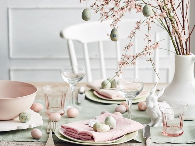 Інформуємо про графік роботи шоуруму на Великдень